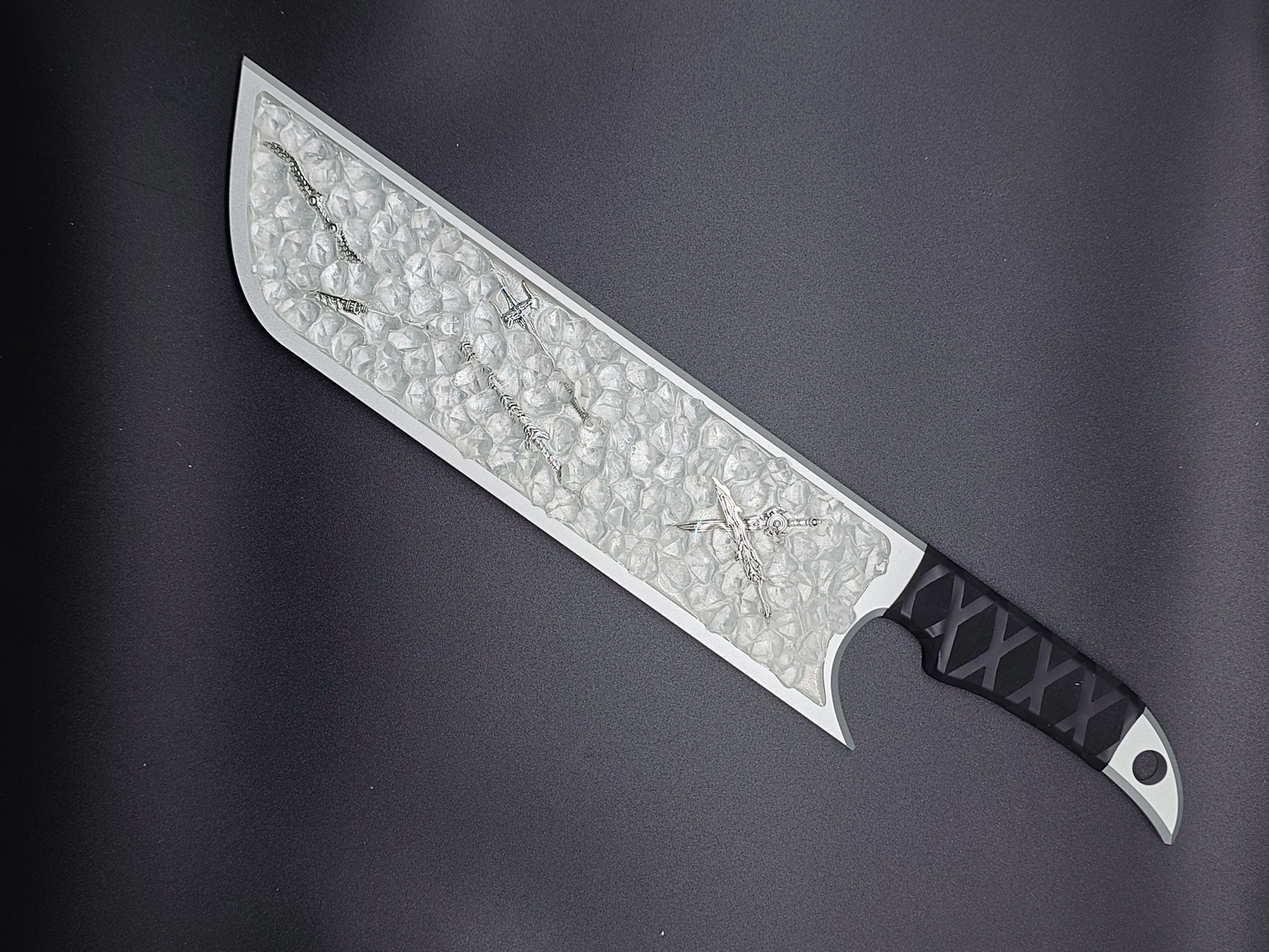 White Arsenal Machete